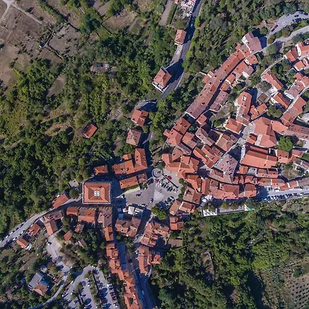 Casa vacanze Gorgeous In With Wifi Labin (Istria)